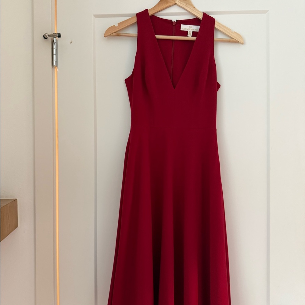 Dress the Population V-Neck Red Midi Dress